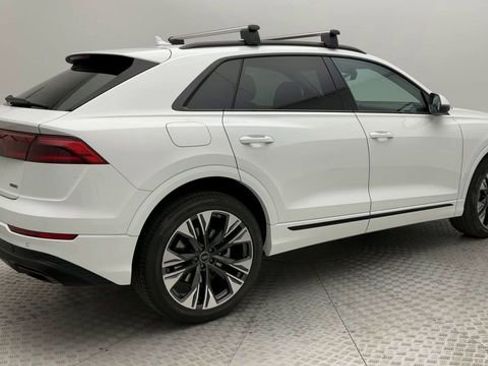 Used 2025 Audi Q8 Premium w/ Black Optic Package image 2