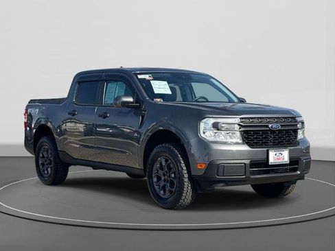 Certified 2022 Ford Maverick XLT w/ Equipment Group 300A Standard image 4