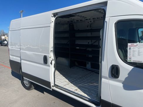 Used 2024 RAM ProMaster 3500 w/ Convenience Group image 14