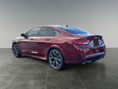 Used 2015 Chrysler 200 S w/ Navigation & Sound Group I image 5