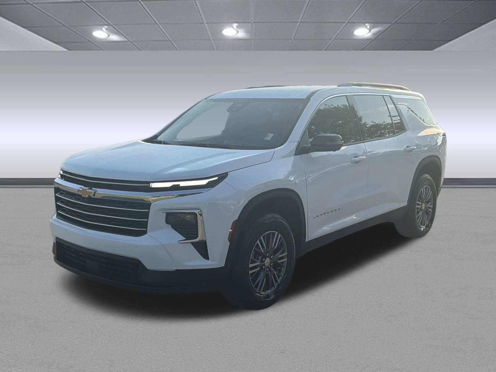 Used 2026 Chevrolet Traverse LT w/ Driver Confidence Package FWD image 7