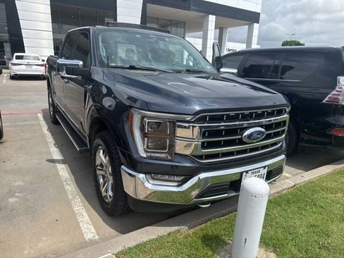 Used 2021 Ford F150 Lariat w/ Equipment Group 502A High AWD/4WD image 6