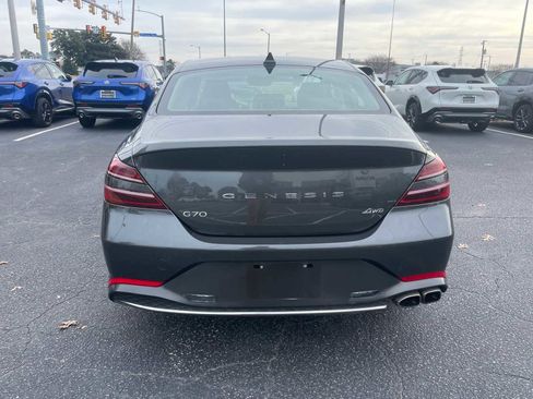 Used 2023 Genesis G70 2.0T image 4