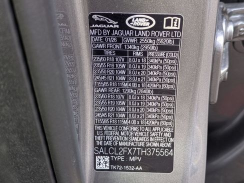 New 2026 Land Rover Discovery Sport Landmark AWD/4WD image 31