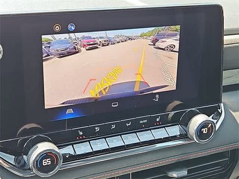 New 2025 Chevrolet Colorado Z71 image 16