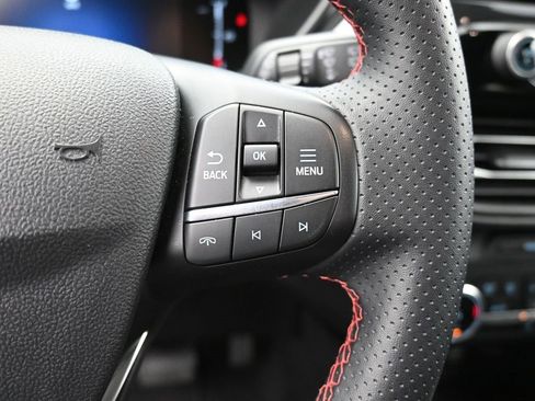 Certified 2025 Ford Escape ST-Line image 7