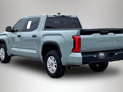 Used 2025 Toyota Tundra SR5 w/ SR5 Convenience Package AWD/4WD image 4