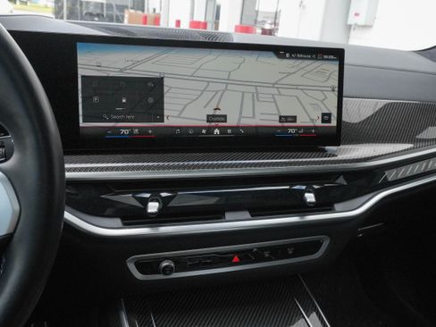 Certified 2025 BMW X7 M60i AWD/4WD image 22