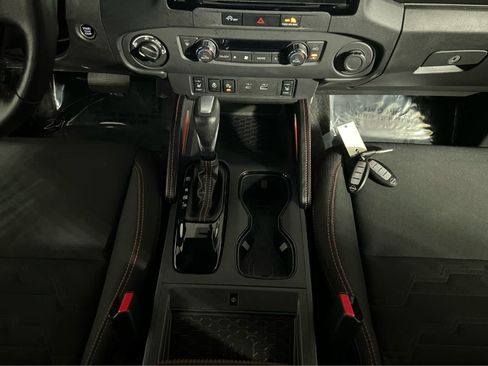 Certified 2023 Nissan Frontier PRO-4X w/ Pro Convenience Package AWD/4WD image 13