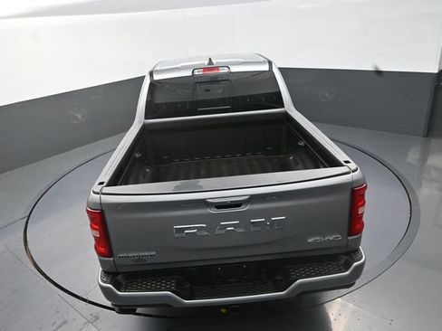 Used 2025 RAM 1500 Big Horn AWD/4WD image 17