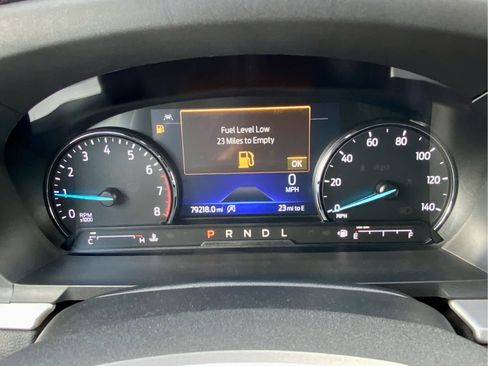 Used 2022 Ford Explorer XLT AWD/4WD image 42