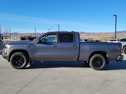 New 2026 Nissan Frontier SV image 2