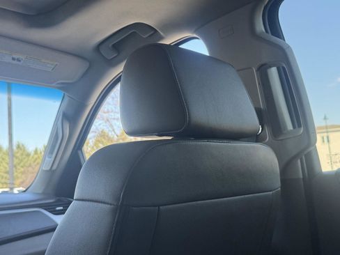 Used 2017 Chevrolet Tahoe Premier image 38