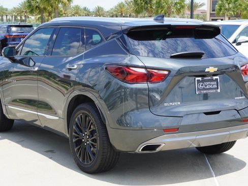 Used 2020 Chevrolet Blazer Premier w/ Driver Confidence II Package FWD image 8