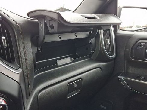 Used 2020 GMC Sierra 1500 AT4 w/ AT4 Premium Package AWD/4WD image 28