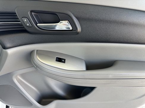 Certified 2014 Chevrolet Malibu LS FWD image 21