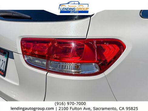 Used 2016 Kia Sorento FWD w/ LX Convenience Package image 8