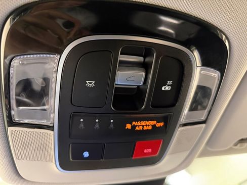 Used 2024 Hyundai Tucson Limited AWD/4WD image 15