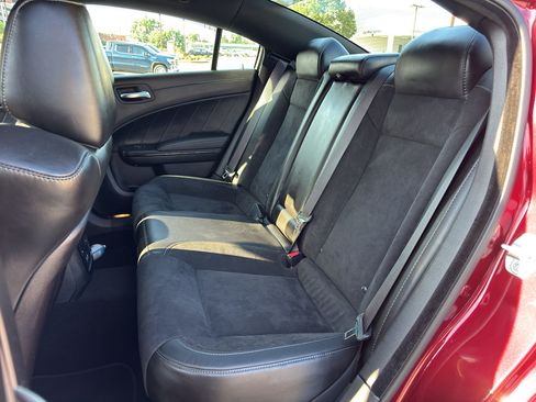 Used 2022 Dodge Charger R/T w/ Plus Group RWD image 13