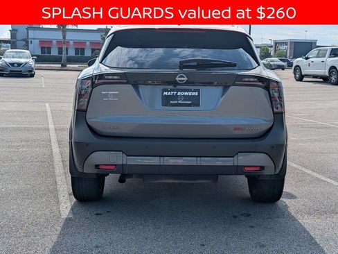 Used 2025 Nissan Kicks SR w/ SR Premium Package AWD/4WD image 4