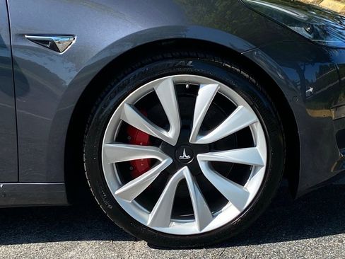 Used 2019 Tesla Model 3 Long Range image 11