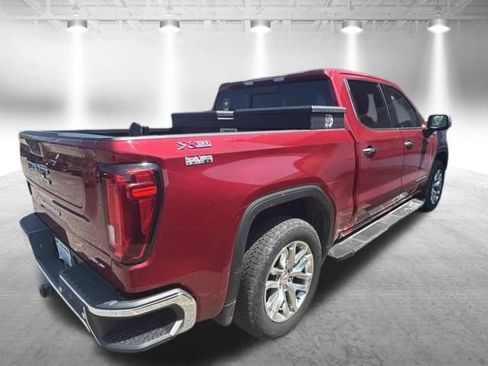 Used 2019 GMC Sierra 1500 SLT w/ SLT Premium Plus Package AWD/4WD image 5