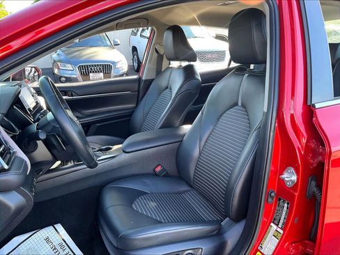 Used 2023 Toyota Camry SE image 25