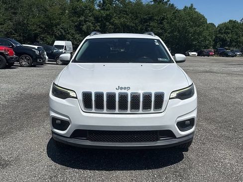 Used 2020 Jeep Cherokee Latitude Plus w/ Cold Weather Group AWD/4WD image 2