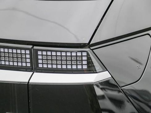 New 2026 Hyundai Ioniq 5 SEL image 10