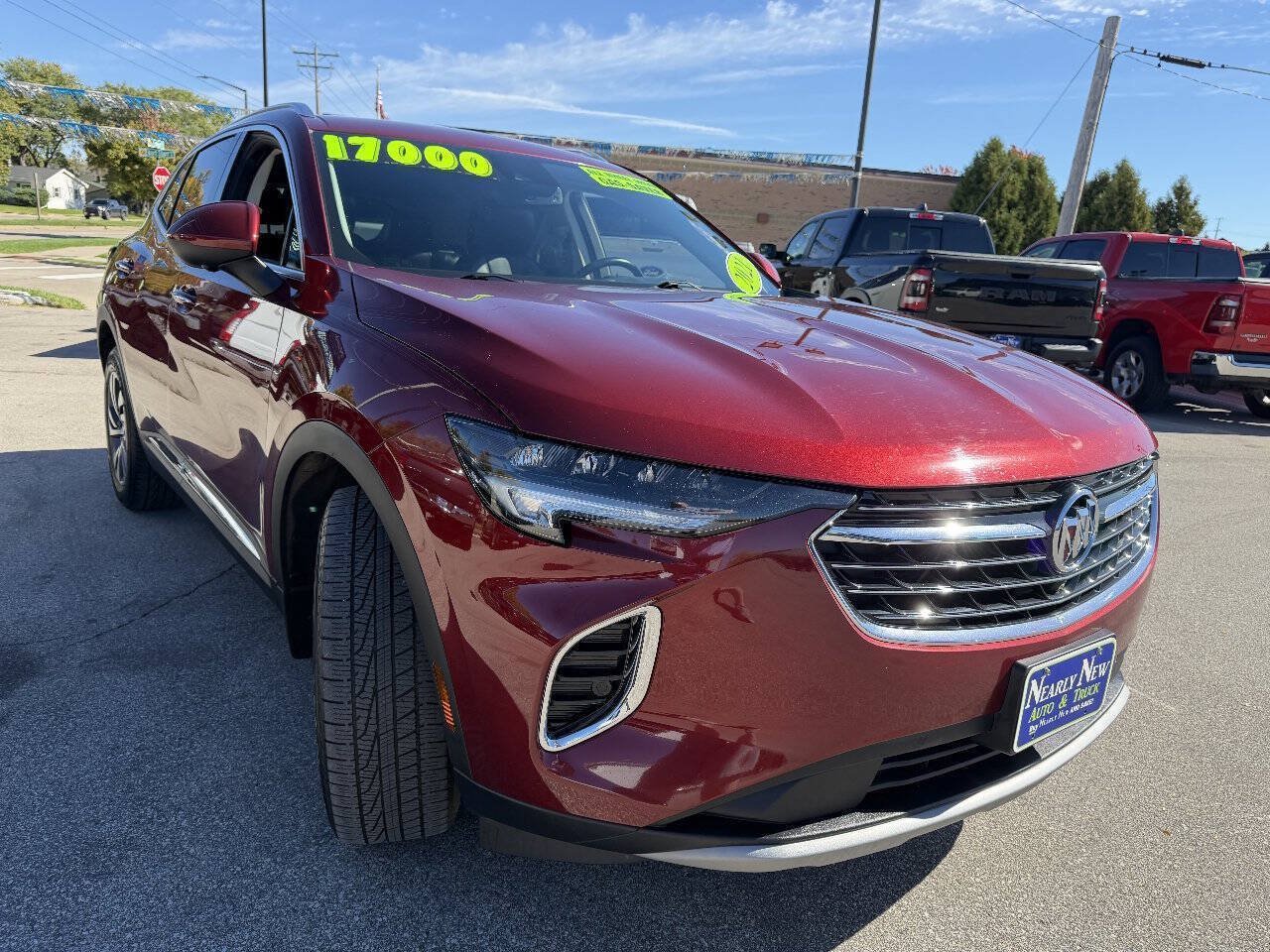 Used 2021 Buick Envision Essence w/ Technology Package I AWD/4WD image 3