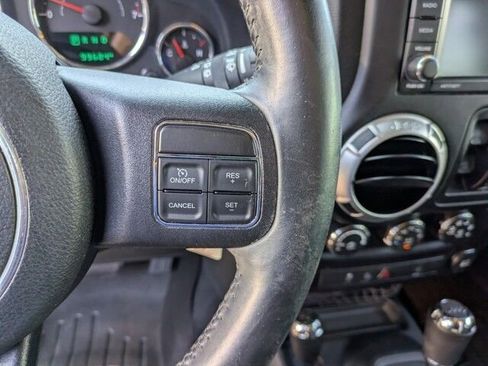 Used 2015 Jeep Wrangler Unlimited Sahara w/ Connectivity Group image 21