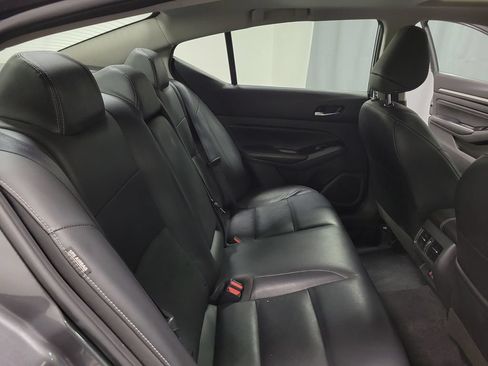 Used 2023 Nissan Altima 2.5 SL FWD image 32