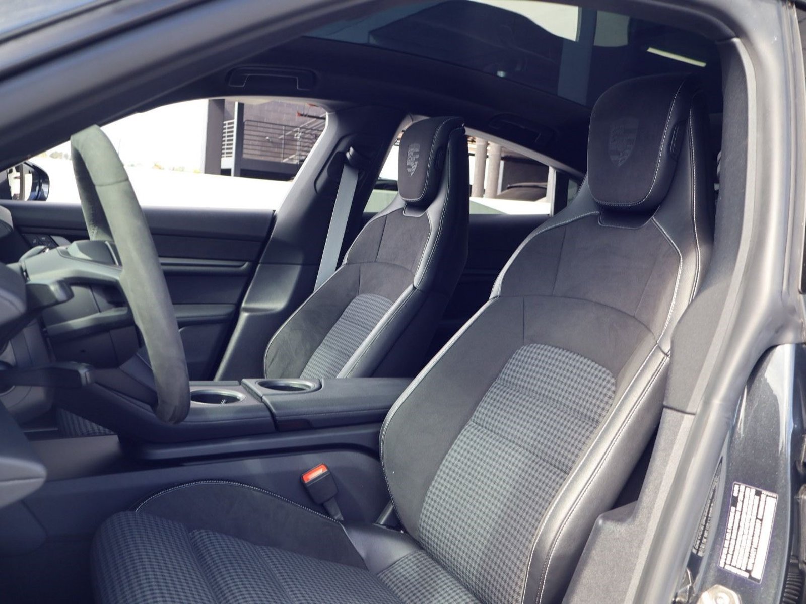 Certified 2025 Porsche Taycan RWD image 5