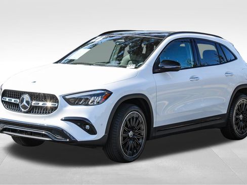Certified 2026 Mercedes-Benz GLA 250 4MATIC image 3