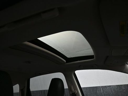 Used 2016 Honda CR-V EX image 10