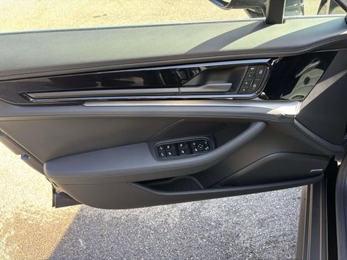New 2026 Porsche Panamera RWD image 23