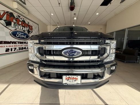 Used 2021 Ford F250 XLT w/ XLT Value Package image 2