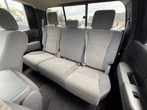 Used 2012 Toyota Tundra 4x4 Double Cab w/ Tow Pkg image 18