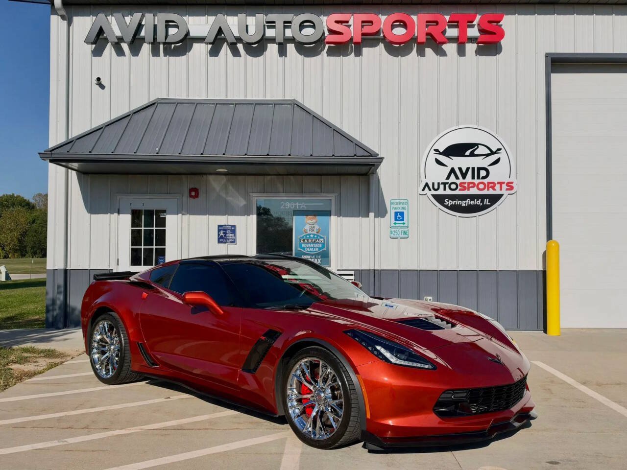 Used 2015 Chevrolet Corvette Z06 w/ 2LZ Preferred Equipment Group RWD image 2