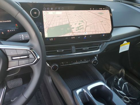 New 2026 Chevrolet Equinox EV LT image 22