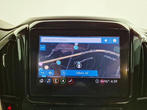 Used 2021 Chevrolet Traverse RS FWD image 18