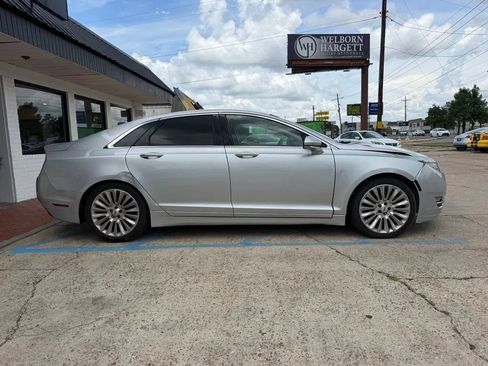 Used 2014 Lincoln MKZ AWD w/ Equipment Group 102A Reserve image 4