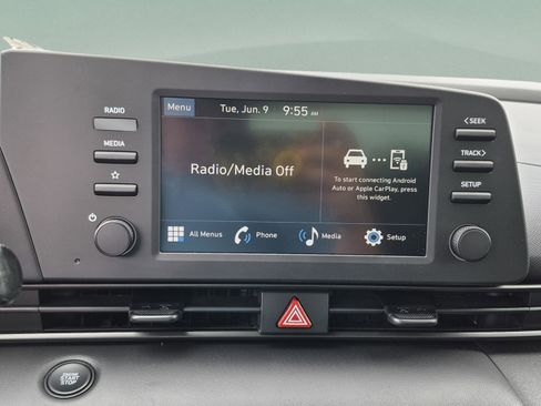 New 2026 Hyundai Elantra Sport FWD image 23
