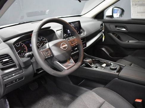 New 2026 Nissan Rogue SV image 4