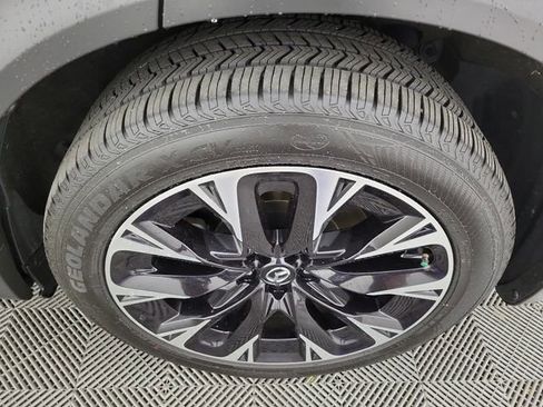 Used 2024 MAZDA CX-90 Plug-In Hybrid w/ Premium Pkg AWD/4WD image 8