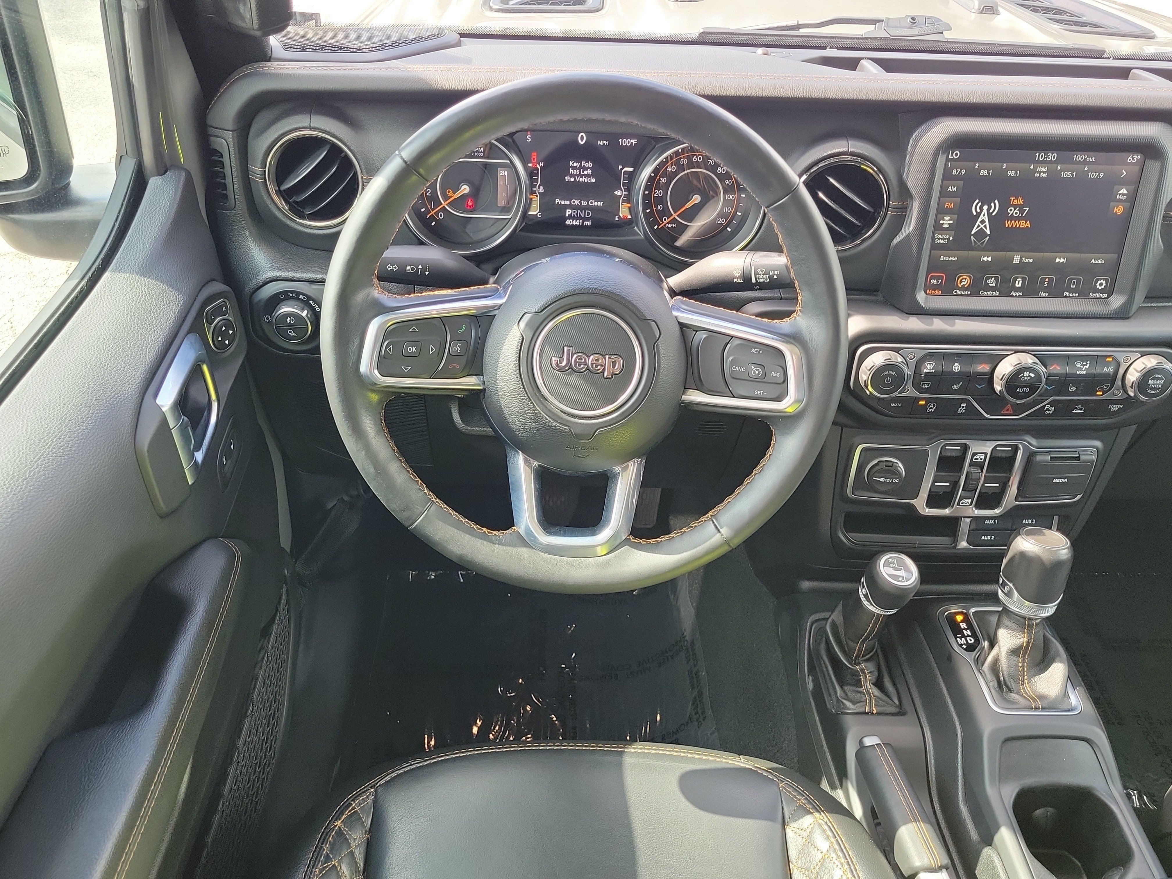 Used 2022 Jeep Gladiator Overland AWD/4WD image 17
