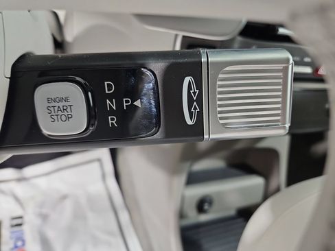 Used 2026 Hyundai Palisade Limited AWD/4WD image 26