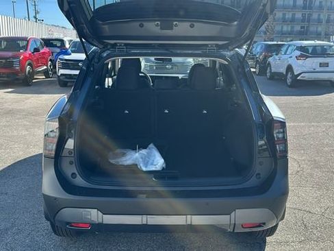 New 2026 Nissan Kicks SV w/ Cold Weather Package image 8
