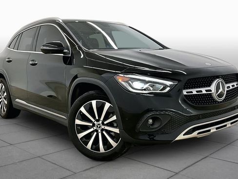 Certified 2023 Mercedes-Benz GLA 250 image 3