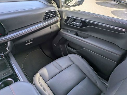 Used 2025 Chevrolet Tahoe RST w/ Comfort Package RWD image 18